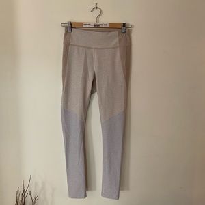 Outdoor Voices 7/8 Tri-Tone Spring Leggings Small